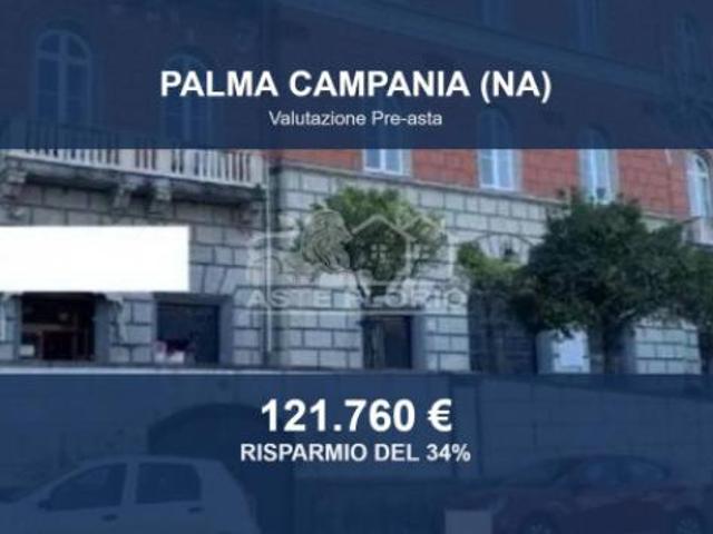 Locale Commerciale in vendita a Palma Campania, Campania