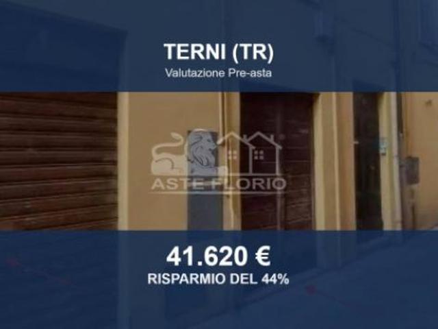 Capannone in vendita a Terni, Umbria
