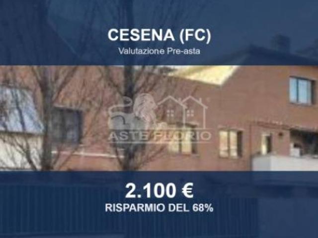 Box in vendita a Unione dei comuni Valle del Savio, Cesenà
