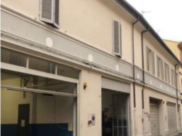 Box in vendita a Unione di Comuni della Romagna Forlivese, Quattro