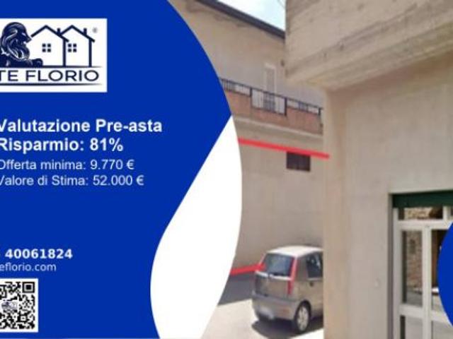 Box in vendita a Calabria, Crotone