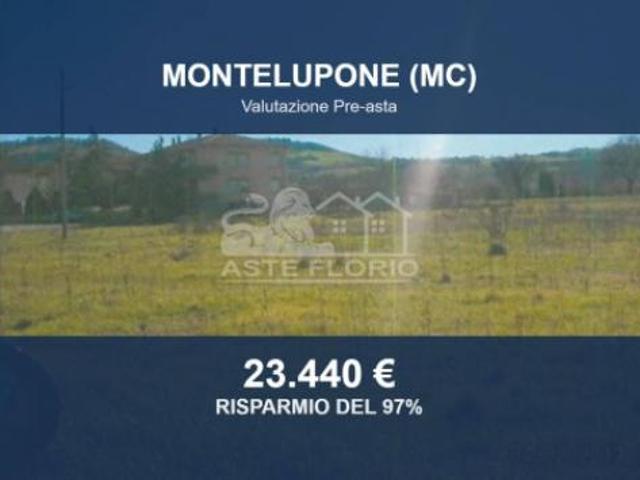 Terreno in vendita a Marche, Macerata