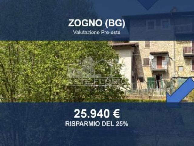 Villa Indipendente in vendita a Comunità Montana della Valle Brembana, Zogno