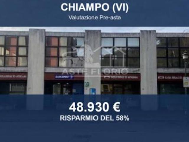 Ufficio in vendita a Chiampo, Vicenza