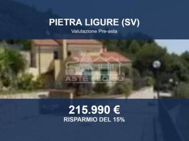 Villa Indipendente in vendita a Pietra Ligure, Liguria