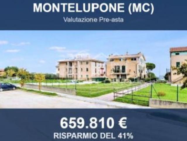 Terreno in vendita a Marche, Macerata