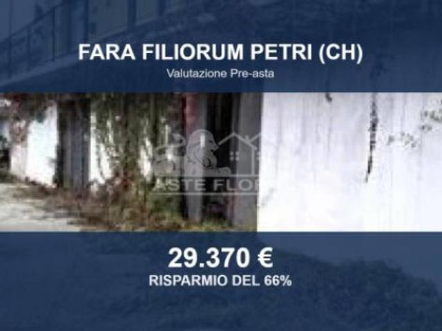 Locale Commerciale in vendita a Fara Filiorum Petri, Abruzzo