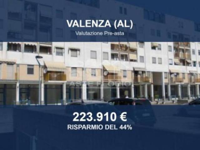 Box in vendita a Piemonte, Alessandria