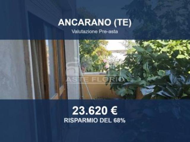 Locale Commerciale in vendita a Unione dei Comuni della Val Vibrata, Ancarano