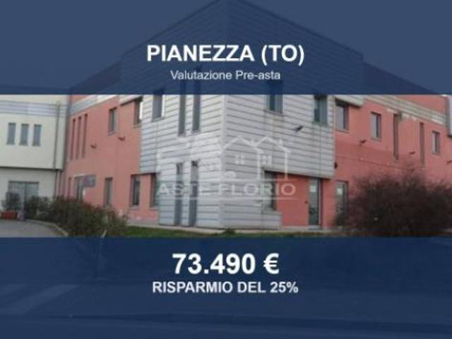 Locale Commerciale in vendita a Piemonte, Torino