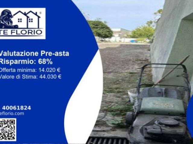 Box in vendita a Puglia, Lecce