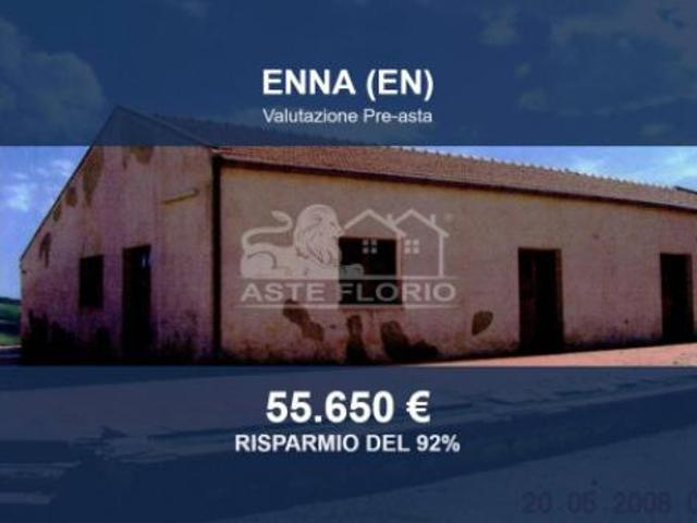 Capannone in vendita a Enna, Sicilia