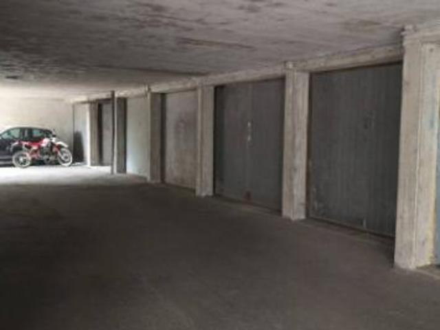 Box in vendita a Castel San Giovanni, Piacenza