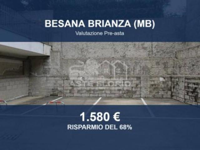 Box in vendita a Montesiro, Besana in Brianza