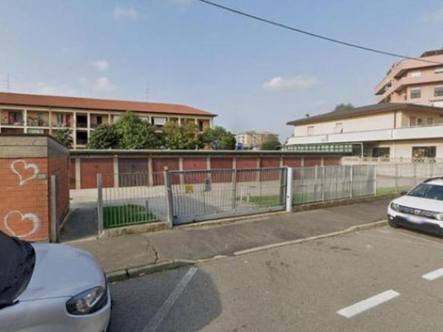 Box in vendita a Castegnate, Castellanza