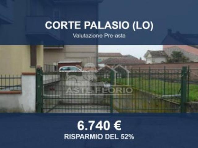 Box in vendita a Corte Palasio, Lombardia