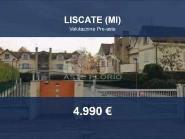 Box in vendita a Liscate, Lombardia