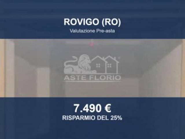 Box in vendita a Commenda, Rovigo