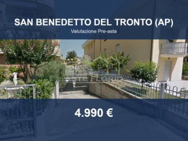 Capannone in vendita a San Benedetto del Tronto, Ascoli Piceno