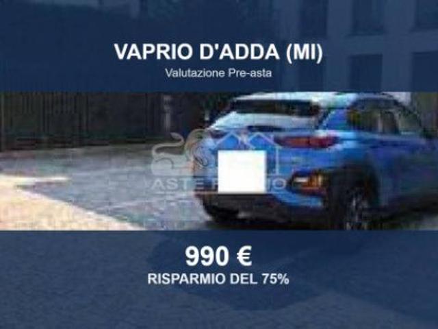 Box in vendita a Vaprio D'adda, Lombardia