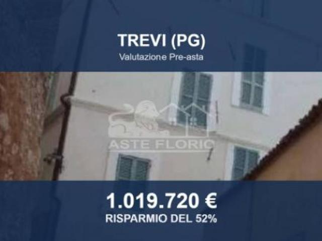 Attico in vendita a Castellina, Trevi