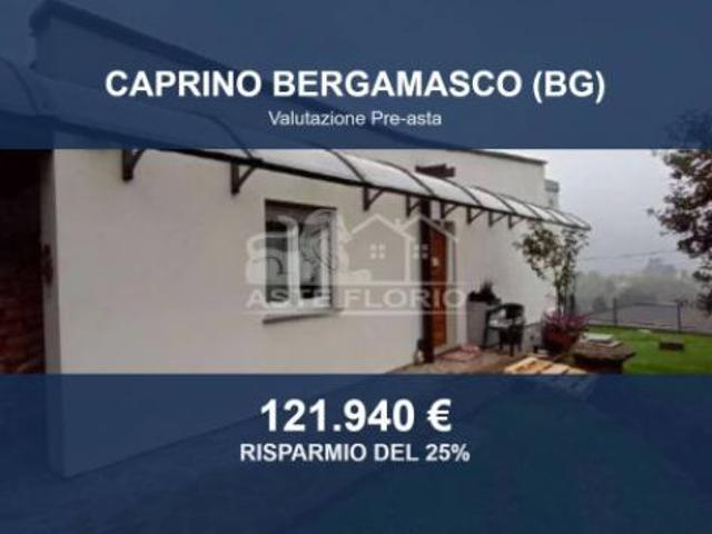 Villa Indipendente in vendita a Caprino Bergamasco, Bergamo