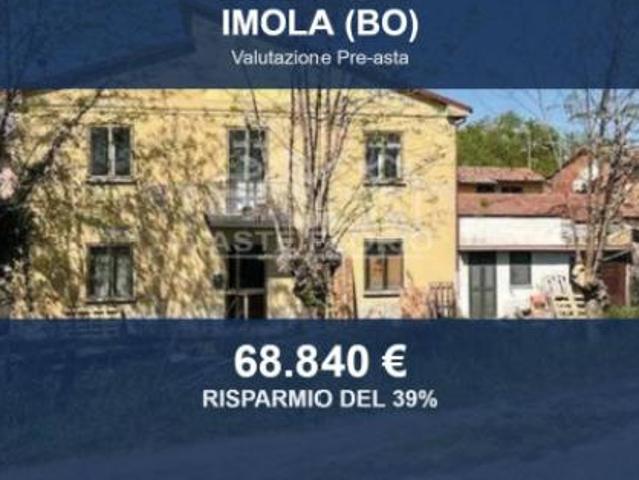 Villa Indipendente in vendita a Nuovo Circondario Imolese, Imola