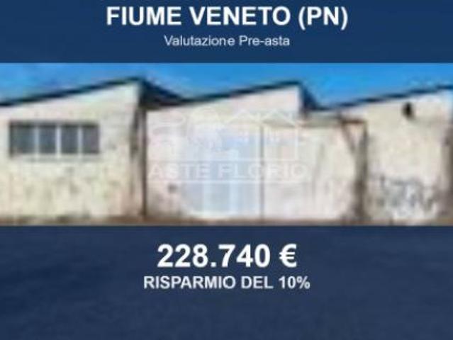 Capannone in vendita a Fiume Veneto, Friuli-Venezia Giulia
