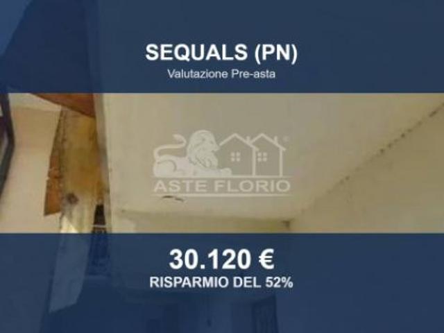 Villa Indipendente in vendita a Lestans, Sequals / Secuals