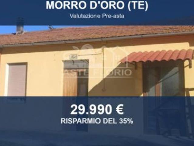 Appartamento in vendita a Morro D'oro, Abruzzo