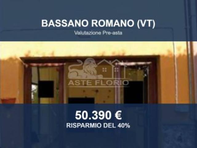 Locale Commerciale in vendita a Bassano Romano, Lazio