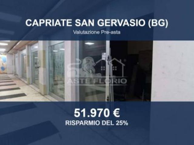 Locale Commerciale in vendita a Capriate, Capriate San Gervasio