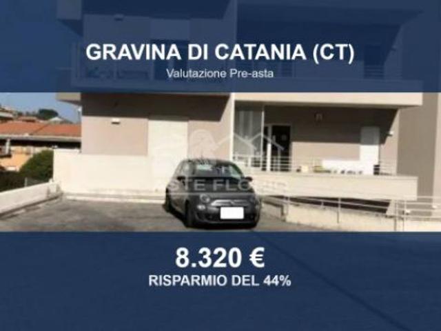 Box in vendita a Gravina Di Catania, Sicilia