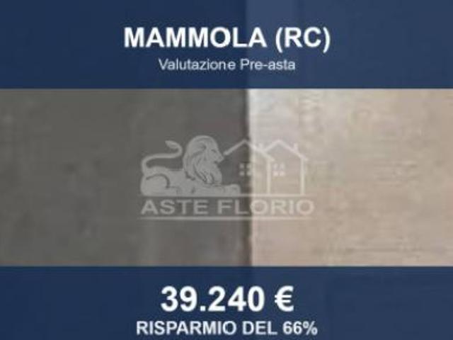 Locale Commerciale in vendita a Calabria, Reggio Calabria