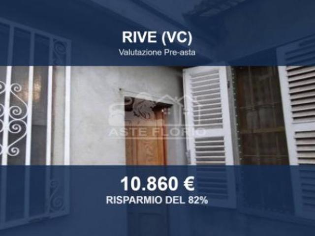 Villa Indipendente in vendita a Piemonte, Vercelli