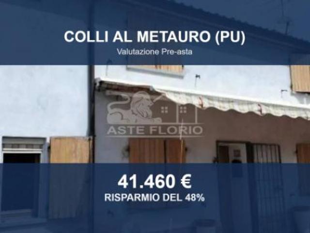 Villa Indipendente in vendita a Colli al Metauro, Marche