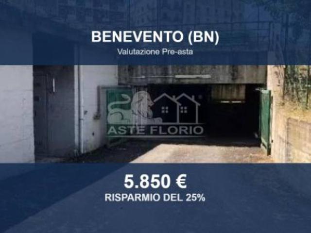 Box in vendita a Benevento, Campania
