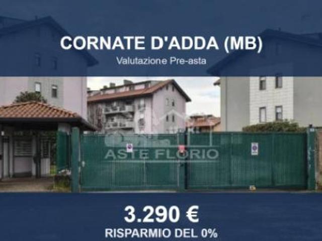 Capannone in vendita a Cornate D'adda, Lombardia