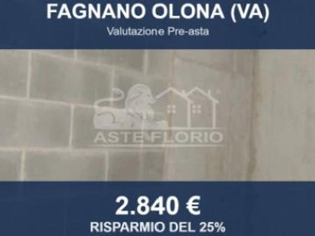 Capannone in vendita a Fornaci, Fagnano Olona