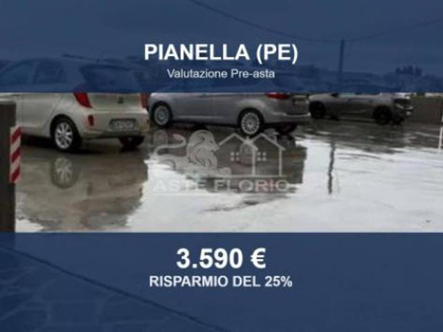 Box in vendita a Pianella, Abruzzo