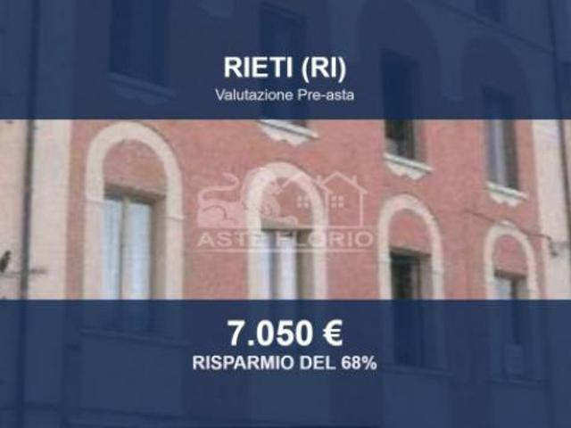Locale Commerciale in vendita a Borgo, Rieti