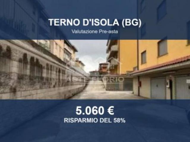 Box in vendita a Terno D'isola, Lombardia