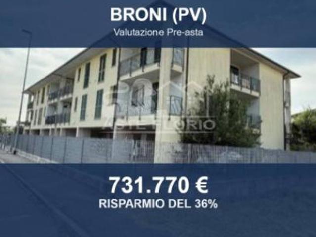 Locale Commerciale in vendita a Broni, Lombardia