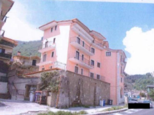 Capannone in vendita a Monteforte Irpino, Campania