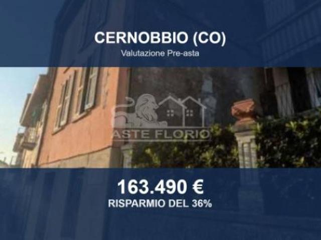 Locale Commerciale in vendita a Olzino, Cernobbio