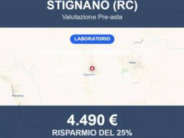 Locale Commerciale in vendita a Calabria, Reggio Calabria
