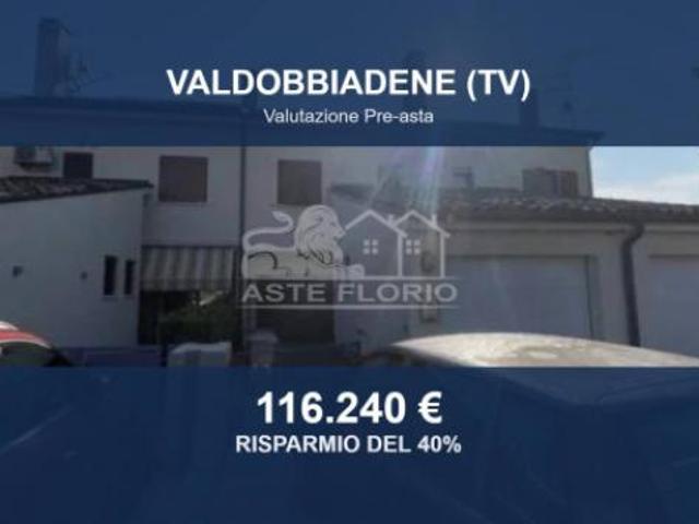 Villa Indipendente in vendita a Valdobbiadene, Veneto