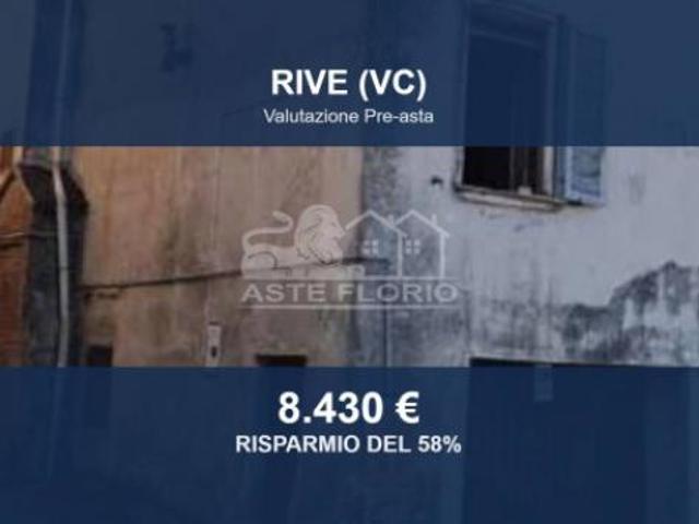 Villa Indipendente in vendita a Piemonte, Vercelli