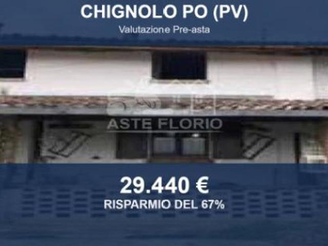 Villa Indipendente in vendita a Lambrinia, Chignolo Po