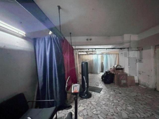 Box in vendita a Crispano, Campania